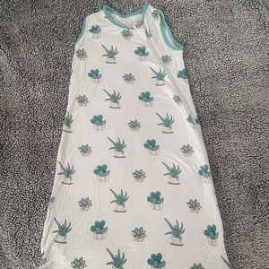Kyte Baby Sleepsack in Succulent - Size M (6-18 Months), 0.5 TOG